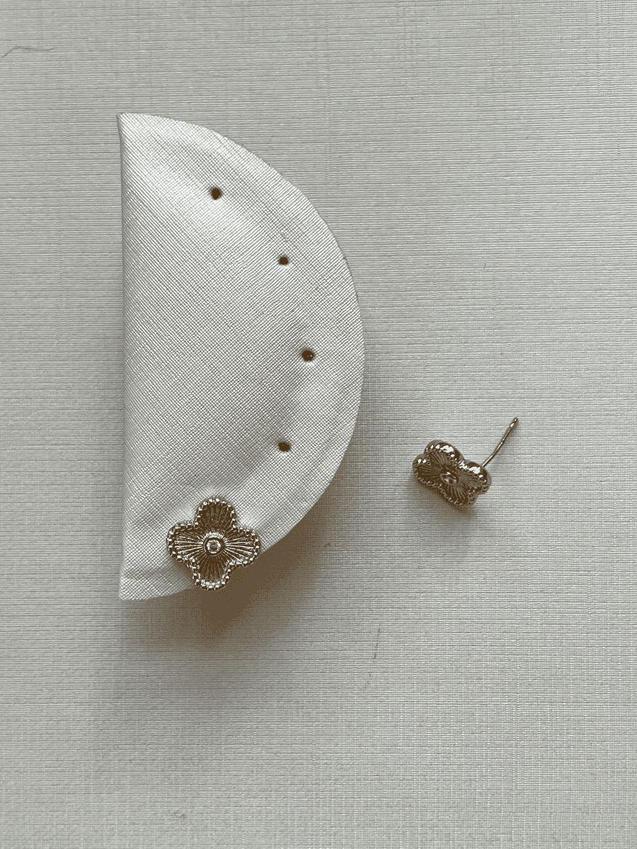 Trevo Van Cleef Riscado Zircônia Central P Ouro 18 k