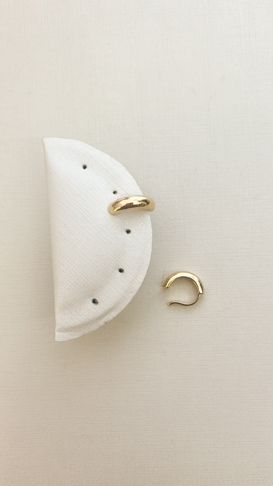 Piercing Fake Abaulado Liso Ouro 18 k
