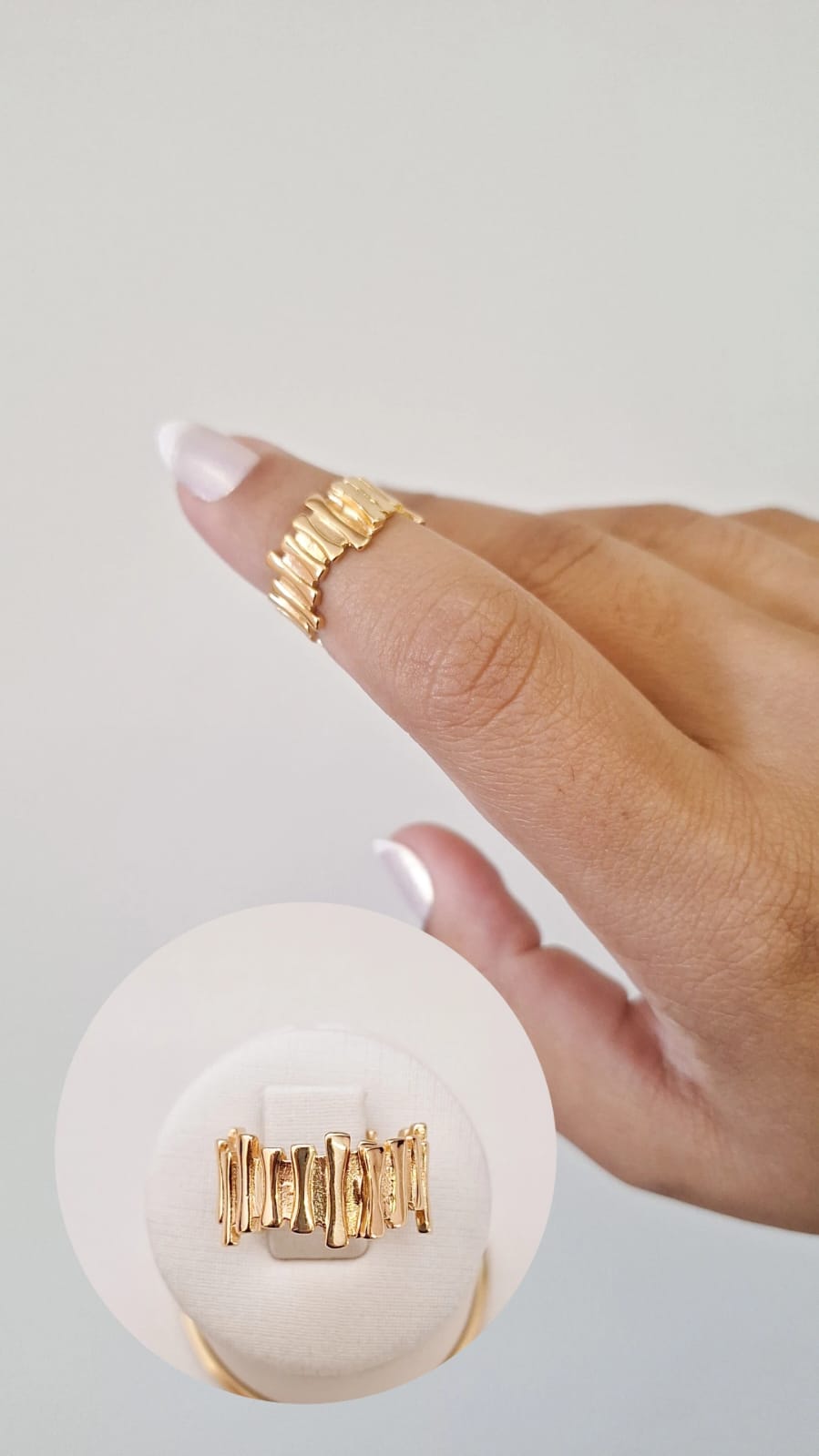 Berloque Sullivan Resinado Ouro 18 k