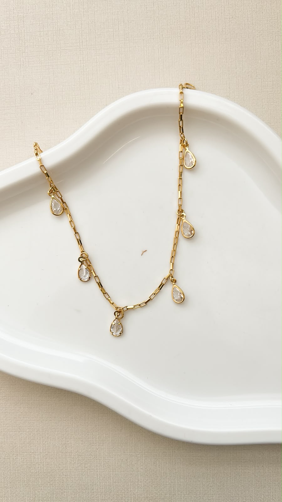 Colar Corrente Mini Cartier 7 Gotas de Cristais Ouro 18 k