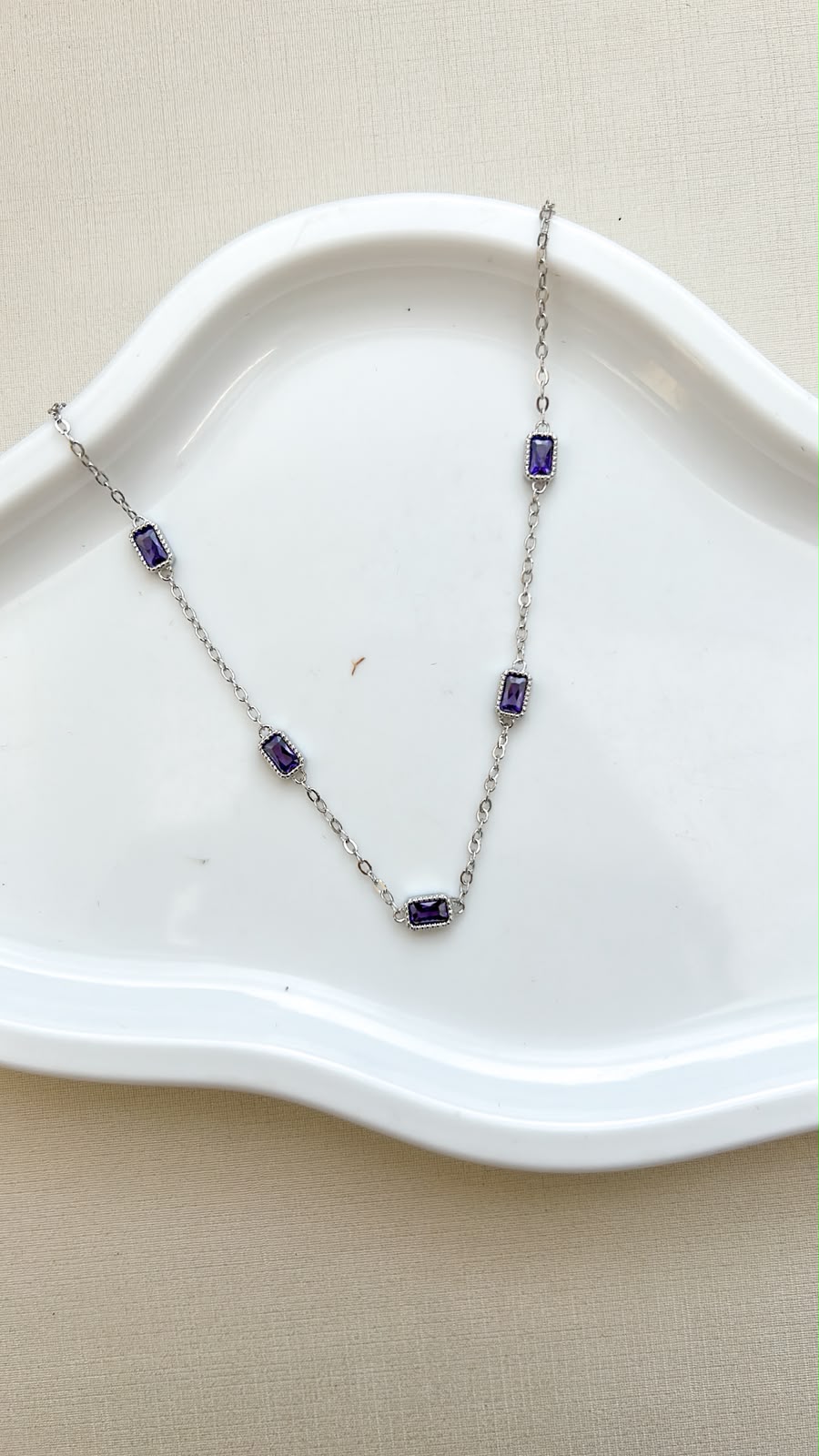 Colar 5 Baguete Lilas Ródio Branco
