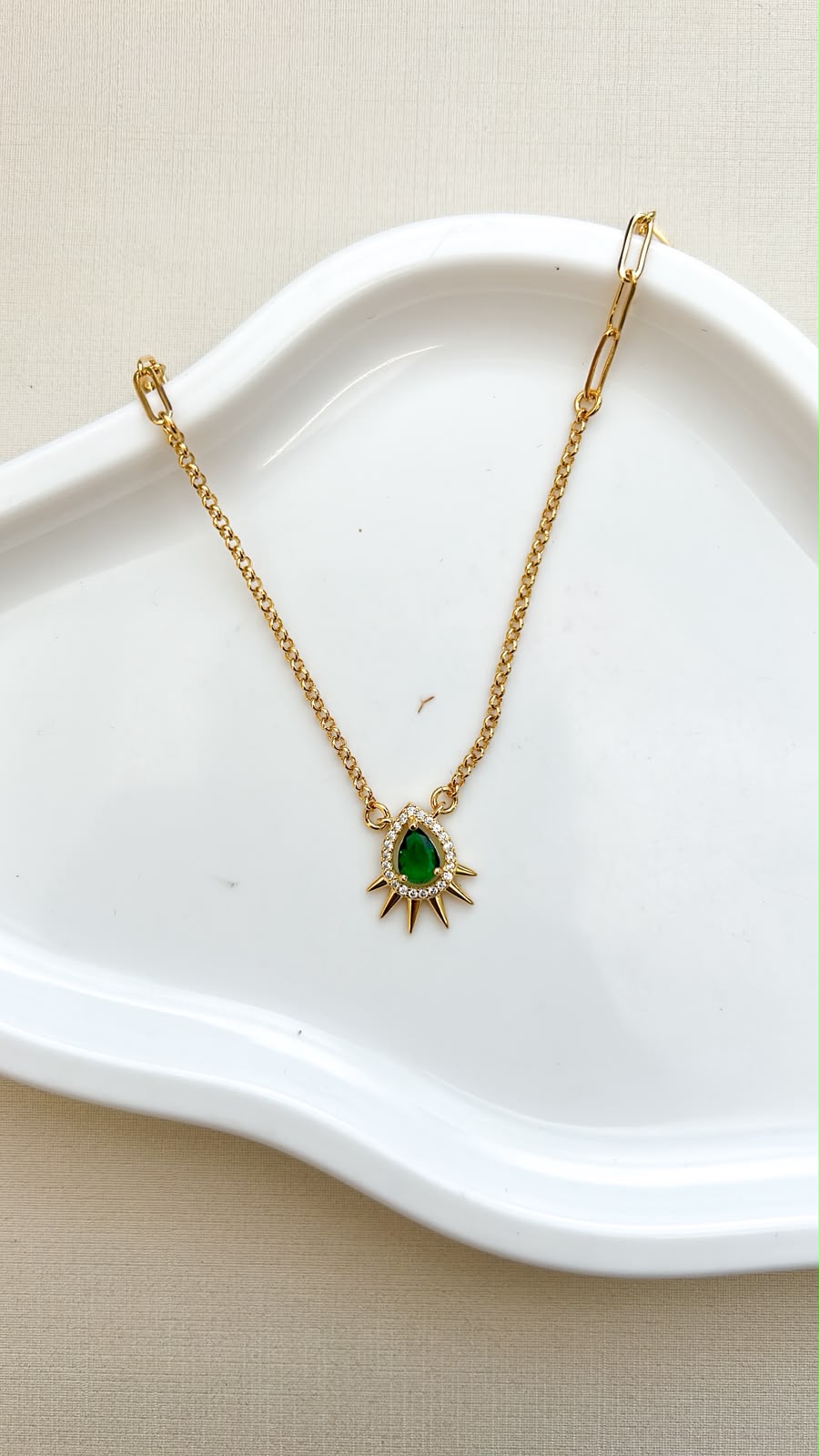 Colar Cartie Elo Portugues e Cartier Gota Espinho Esmeralda Cravejada Ouro 18 k