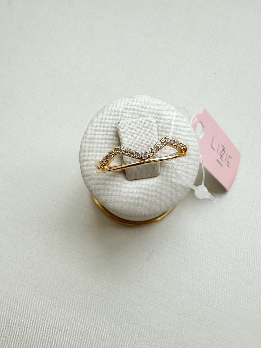 Liso com Onda Cravejada Ouro 18 k Tam. 22