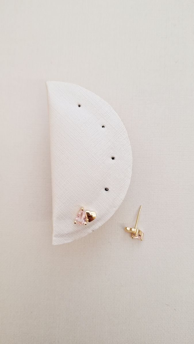 Gota Vidro Rosa Com Coração Liso  Ouro 18 k