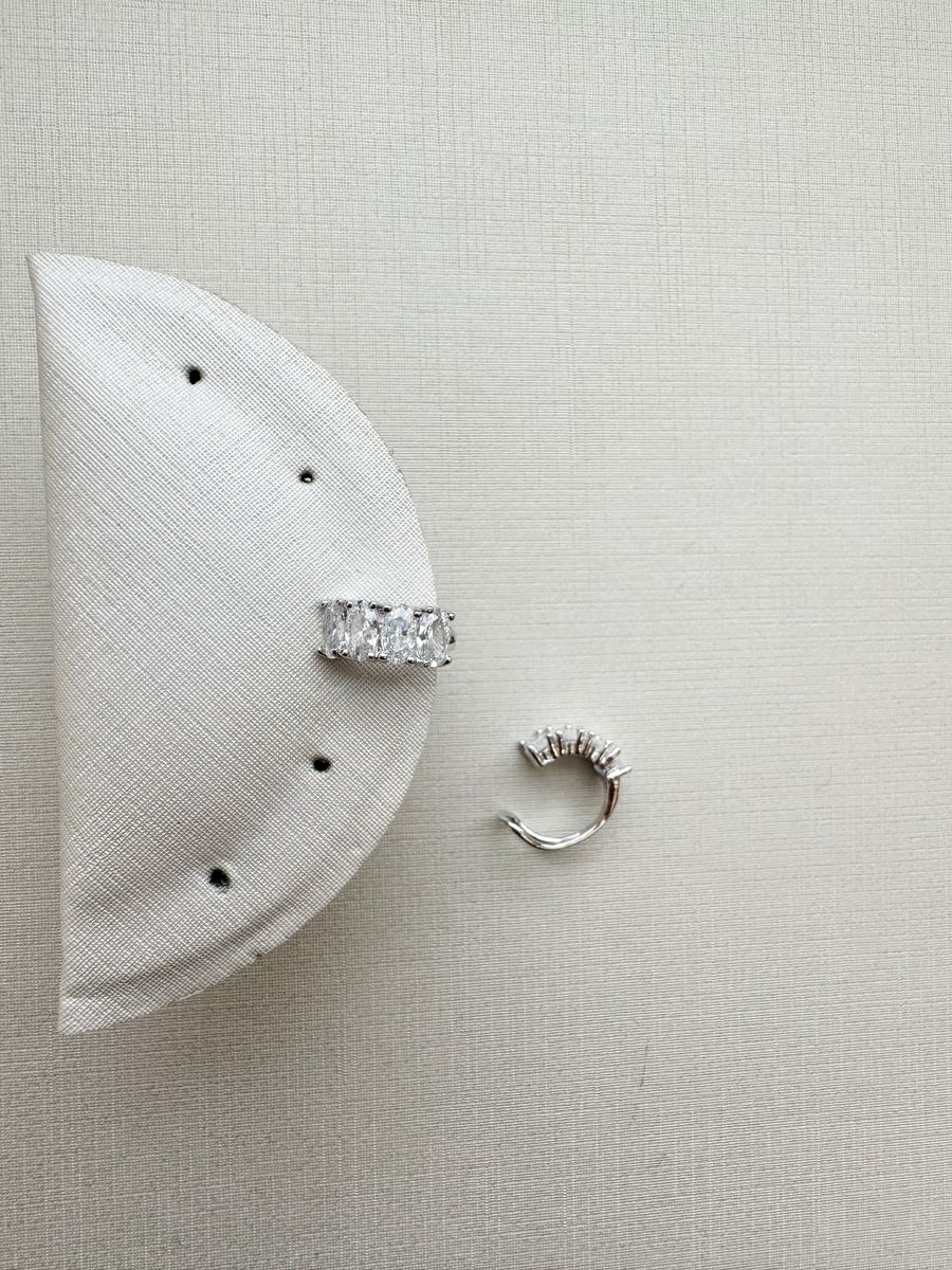 Piercing Zirconias Ovais Cristais Banho Ouro 18k