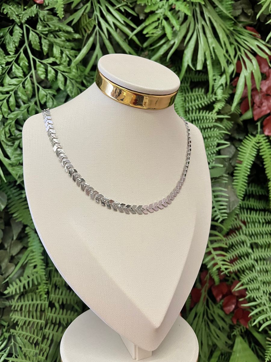 Choker Flechinhas Lisas Ródio Branco