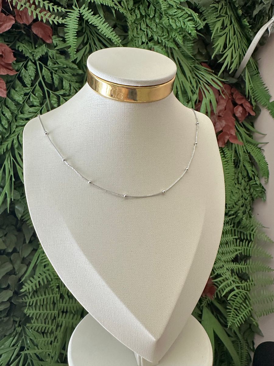 Colar Veneziana e Mini Esferas Ródio Branco
