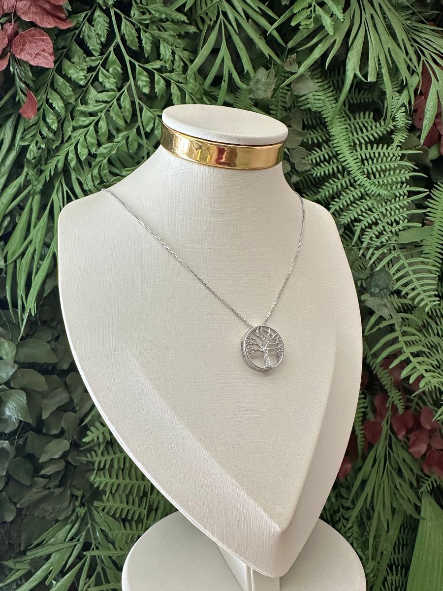 Colar Arvore vida com Tronco Cravejado Ródio Branco