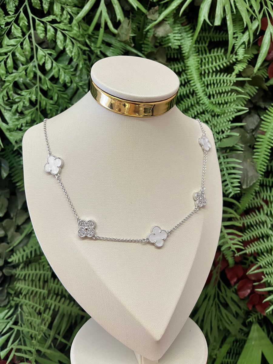 Choker 4 Trevo Glam Marmore e Cravejados Ródio Branco