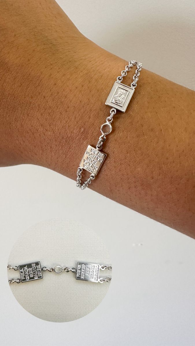 Pulseiras Escapulario Pela Graça sois Salvo Ródio Branco
